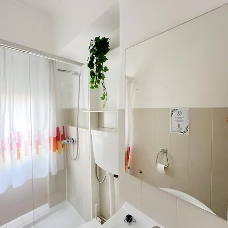 Accommodatie bij particulieren Campo Grande L Elegant Urban Stay, Quick Airport Access Lissabon