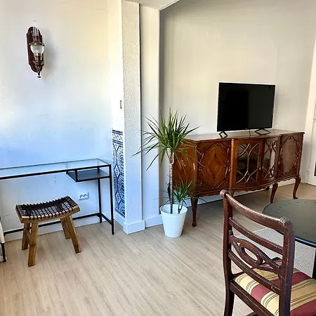 Campo Grande L Elegant Urban Stay, Quick Airport Access * Lissabon