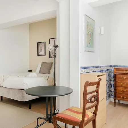 Accommodatie bij particulieren Campo Grande L Elegant Urban Stay, Quick Airport Access