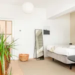 Soar L Av L Elegant Urban Quick Airport Access Lisboa