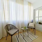 Alloggio in famiglia Soar Home Guest House L Av Eua L Elegant Urban Stay Quick Airport Access