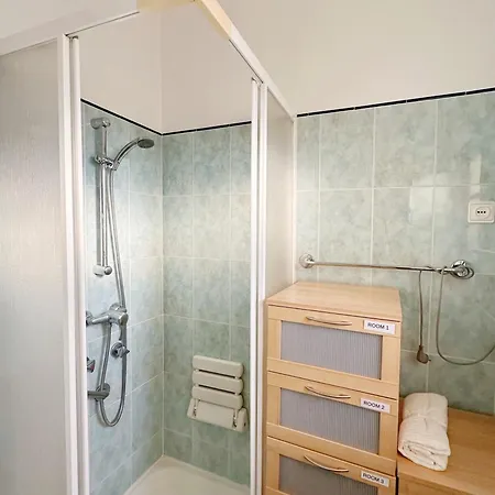 Soar I Urban Nest - Near Airport & Park Kwatera prywatna *