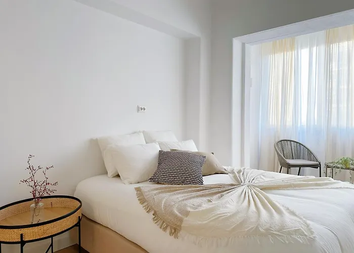 Soar L Av L Elegant Urban Quick Airport Access Lisboa