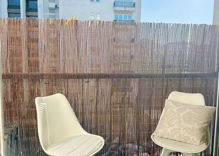 民宿 Soar L Av L Elegant Urban Quick Airport Access Lisboa