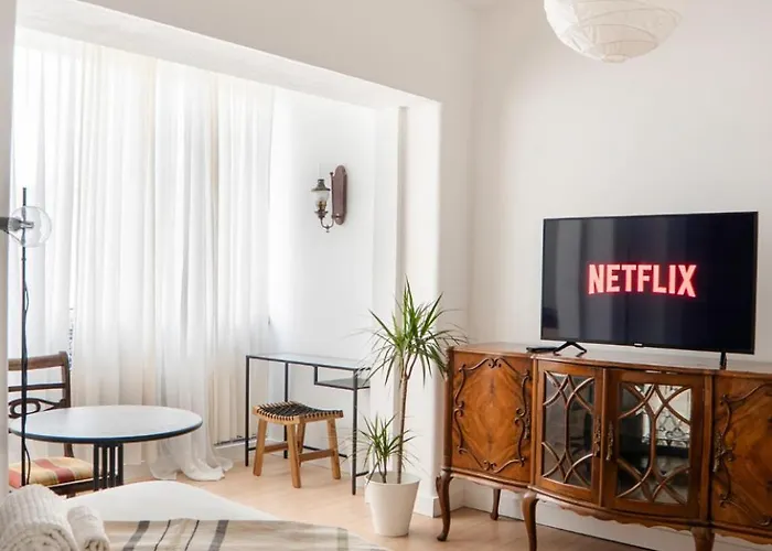 Homestay Soar L Av L Elegant Urban Quick Airport Access