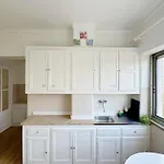 Soar L Av L Elegant Urban Quick Airport Access Homestay